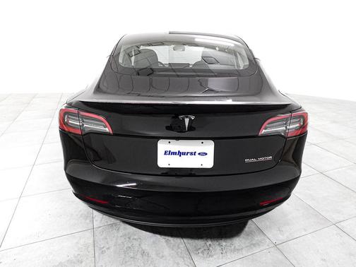 Solid Black 2023 Tesla Model 3 Performance