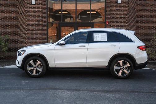 Polar White 2022 Mercedes-Benz GLC 300 4MATIC