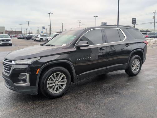 2022 Chevrolet Traverse LT Cloth