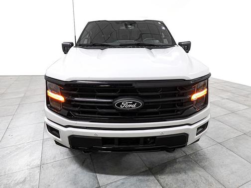 Oxford White 2024 Ford F-150 XLT