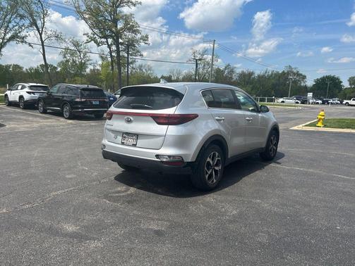 Sparkling Silver 2021 Kia Sportage LX