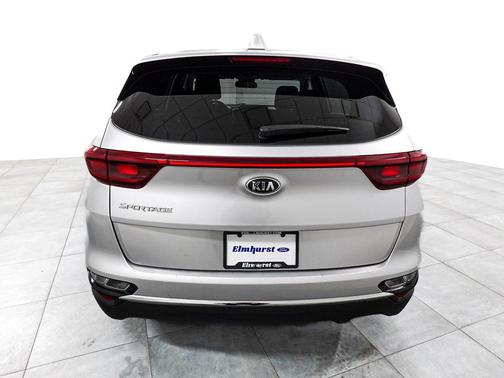 Sparkling Silver 2021 Kia Sportage LX