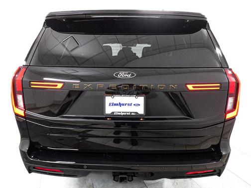 Agate Black Metallic 2026 Ford Expedition Tremor
