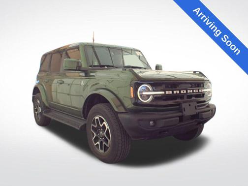 Green Metallic 2025 Ford Bronco Outer Banks