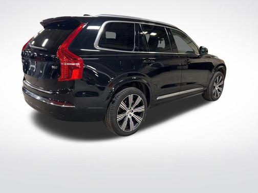 2023 Volvo XC90 B6 Ultimate 7-Seater