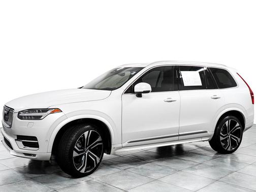 Crystal White Metallic 2024 Volvo XC90 B6 Ultimate Bright Theme 7-Seater