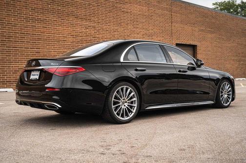 Obsidian Black 2023 Mercedes-Benz S-Class 4MATIC