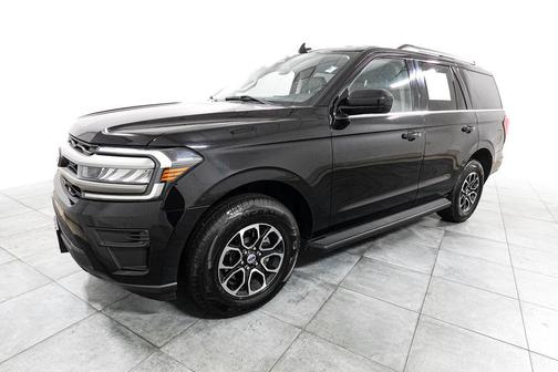 Black Metallic 2024 Ford Expedition XLT