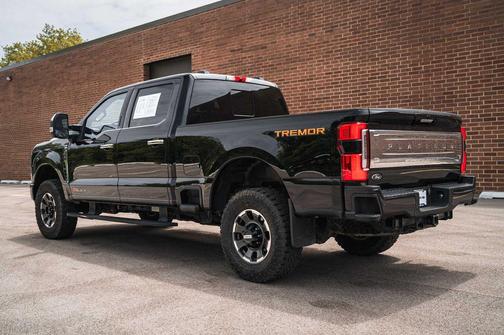 Agate Black Metallic 2023 Ford F-350 Platinum