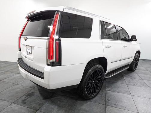 2016 Cadillac Escalade Premium