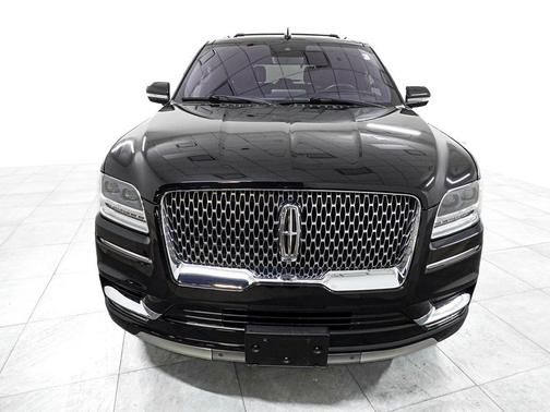 Infinite Black Metallic 2019 Lincoln Navigator Reserve