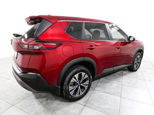 Scarlet 2023 Nissan Rogue SV
