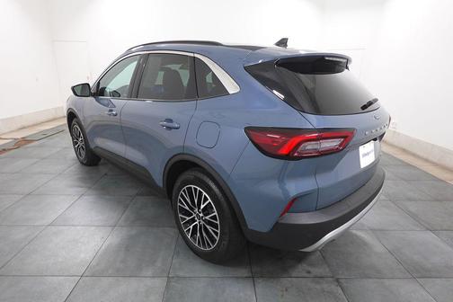 2023 Ford Escape PHEV SE