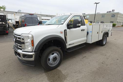 Oxford White 2026 Ford F-450 DRW