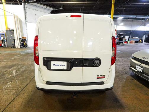 Bright White 2022 RAM ProMaster City Tradesman