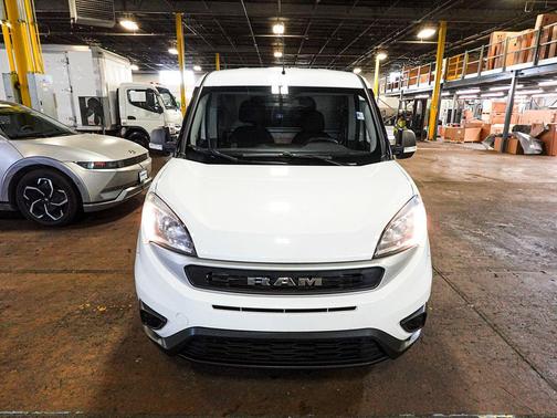 Bright White 2022 RAM ProMaster City Tradesman