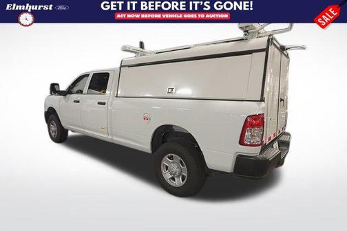 2023 RAM 3500 Tradesman Crew Cab 4x4 8' Box