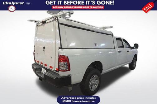 2023 RAM 3500 Tradesman Crew Cab 4x4 8' Box