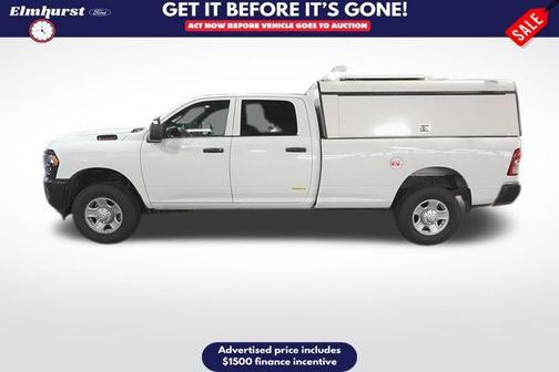 2023 RAM 3500 Tradesman Crew Cab 4x4 8' Box