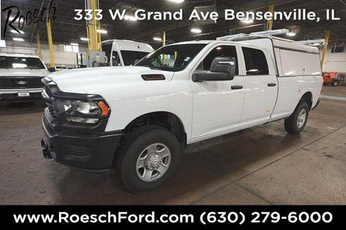 2023 RAM 3500 Tradesman Crew Cab 4x4 8' Box