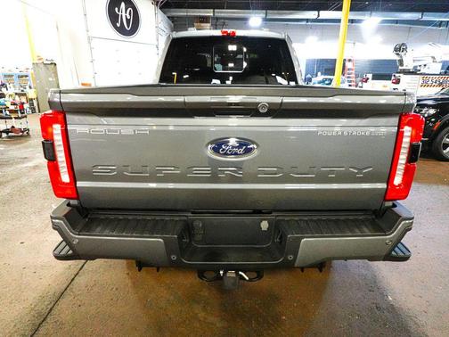 Carbonized Gray Metallic 2024 Ford F-250 Lariat