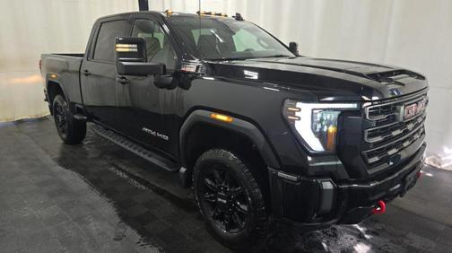 Onyx Black 2024 GMC Sierra 2500 AT4