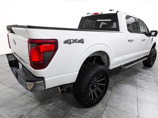 Oxford White 2024 Ford F-150 XLT