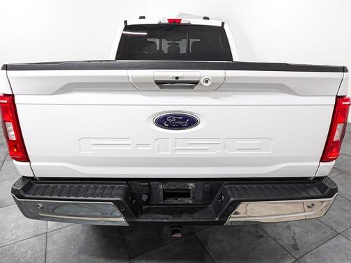 Oxford White 2021 Ford F-150 XLT