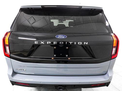 Gray Metallic 2025 Ford Expedition Active