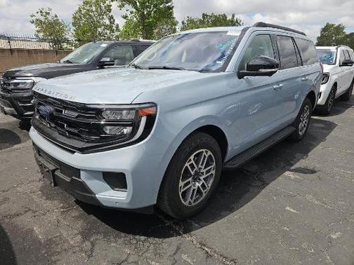 Gray Metallic 2025 Ford Expedition Active