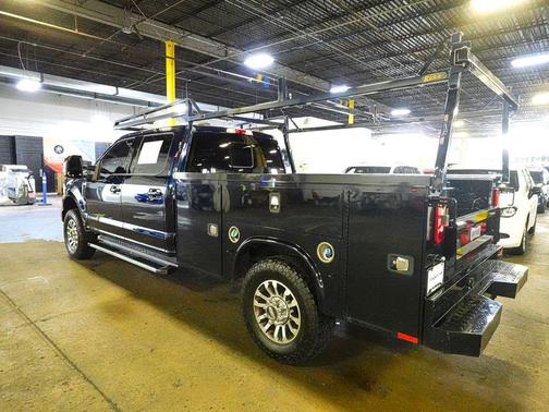 2022 Ford F-350 Lariat