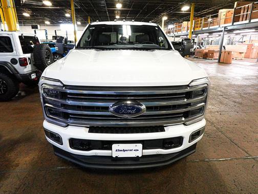Star White Metallic Tri-Coat 2025 Ford F-350 Platinum
