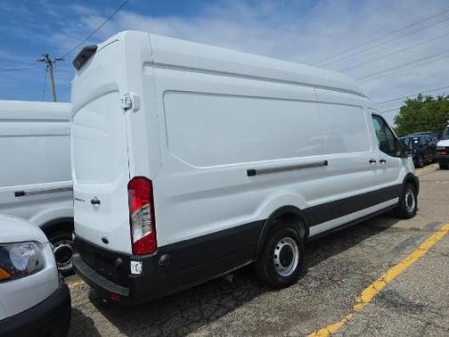 Oxford White 2024 Ford Transit-250 Base