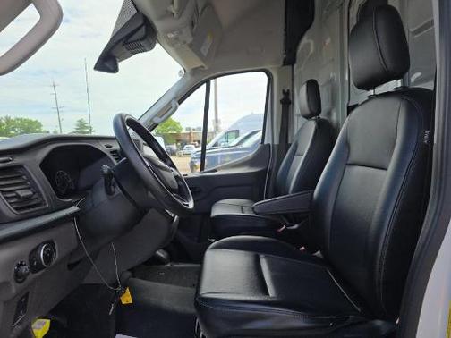 Oxford White 2024 Ford Transit-250 Base