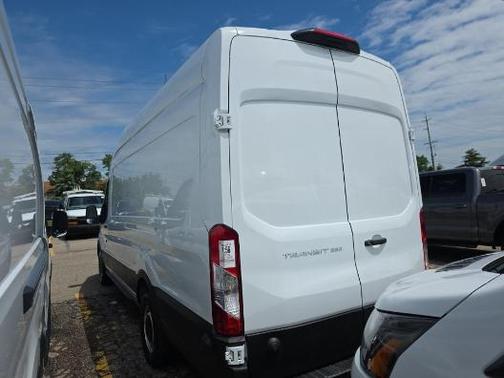 Oxford White 2024 Ford Transit-250 Base