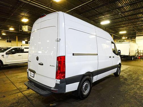 2023 Mercedes-Benz Sprinter 2500 Standard Roof