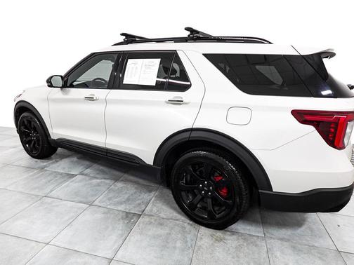 Star White Metallic Tri-Coat 2020 Ford Explorer ST