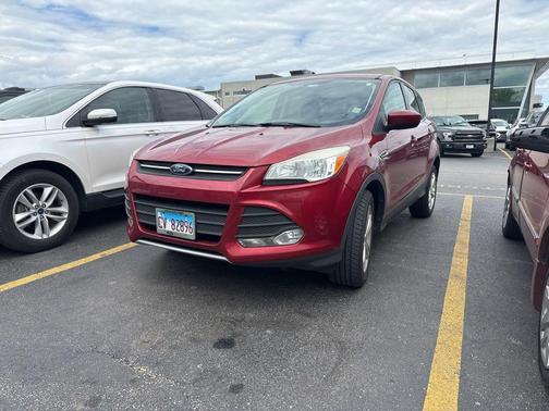 Ruby Red Tinted Clearcoat 2014 Ford Escape SE
