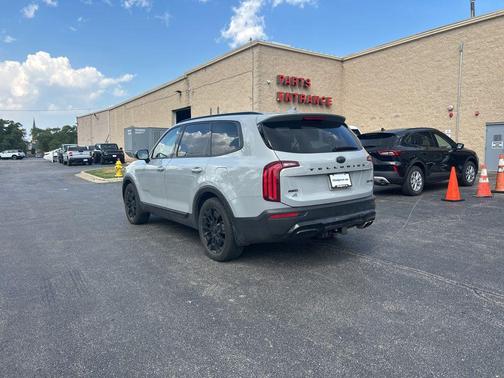 Wolf Gray 2021 Kia Telluride SX