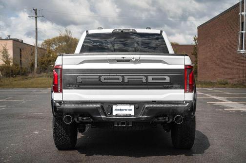 Oxford White 2025 Ford F-150 Raptor