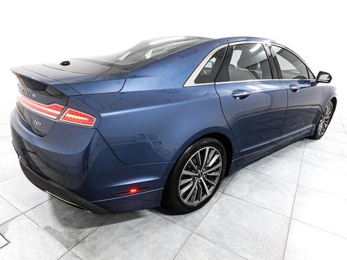 Blue Diamond Metallic 2019 Lincoln MKZ Standard