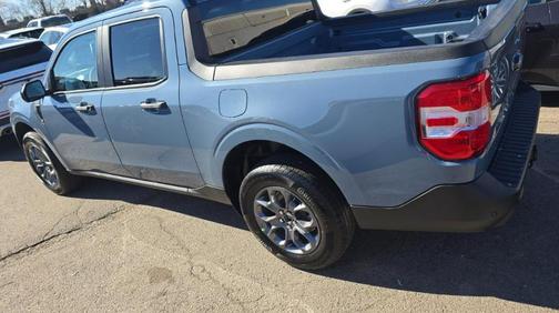 Azure Gray Metallic Tri-Coat 2026 Ford Maverick XLT
