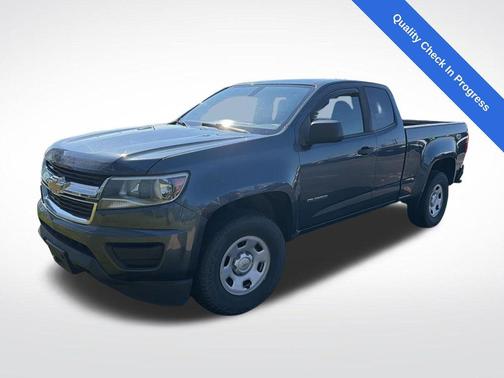 Shadow Gray Metallic 2019 Chevrolet Colorado WT