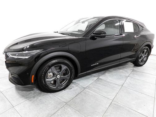 Shadow Black 2021 Ford Mustang Mach-E Select