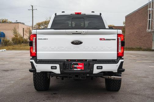 Oxford White 2026 Ford F-250 Lariat
