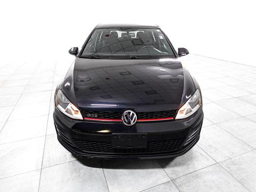 Deep Black Pearl 2016 Volkswagen Golf GTI 2.0T S 4-Door