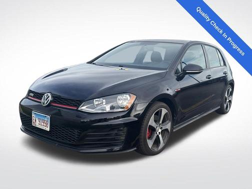 Deep Black Pearl 2016 Volkswagen Golf GTI 2.0T S 4-Door