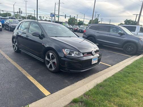 Deep Black Pearl 2016 Volkswagen Golf GTI 2.0T S 4-Door