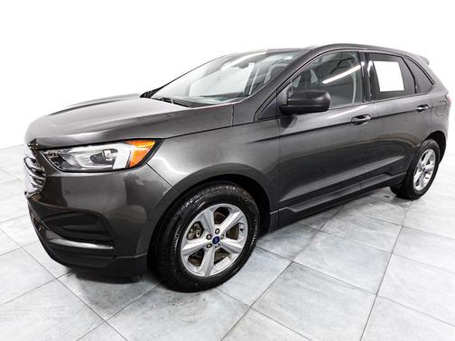 Magnetic Metallic 2020 Ford Edge SE