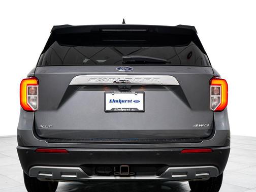 Carbonized Gray Metallic 2023 Ford Explorer XLT